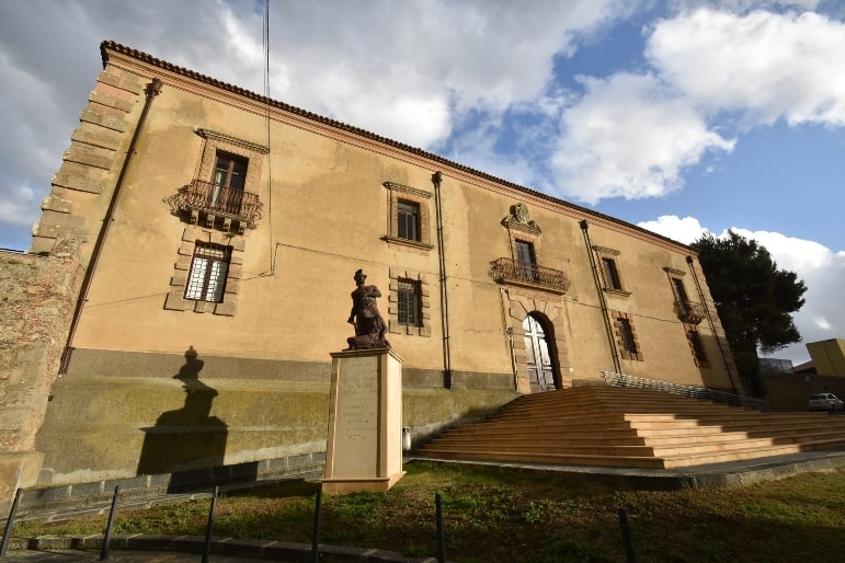 Palazzo Biscari mirabella imbaccari